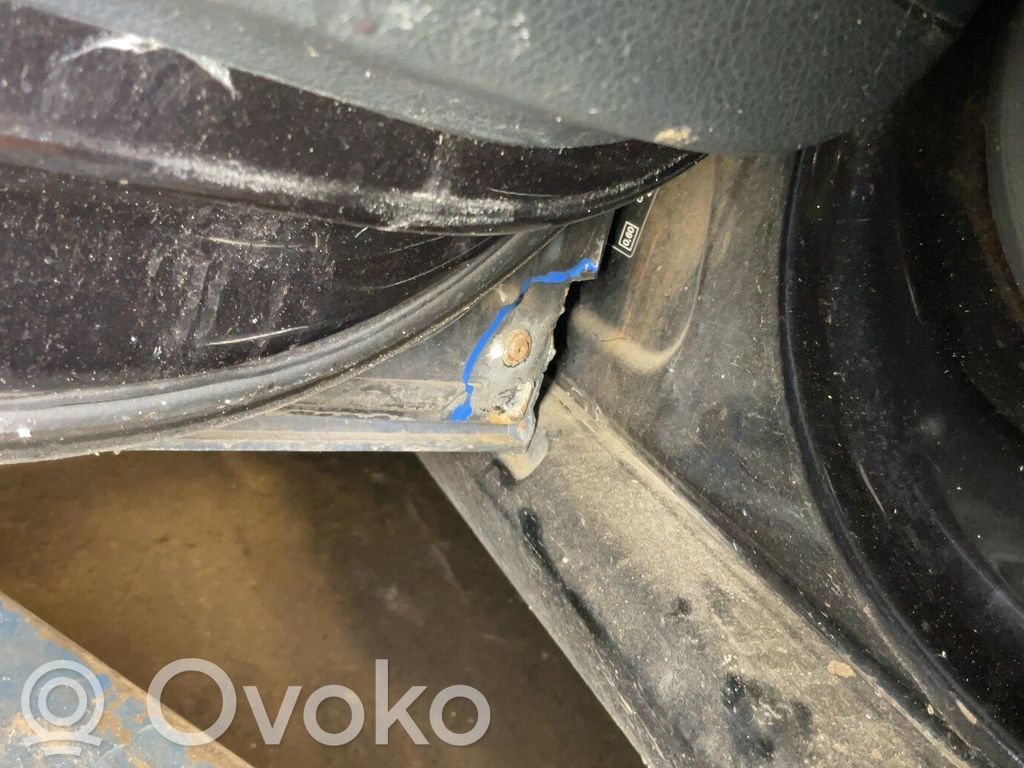 Volkswagen PASSAT B7 Puerta trasera 