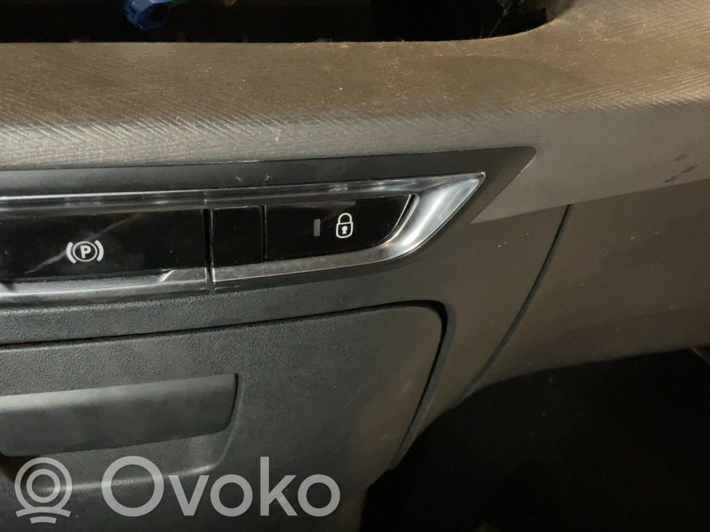 Citroen C4 II Picasso Light switch 