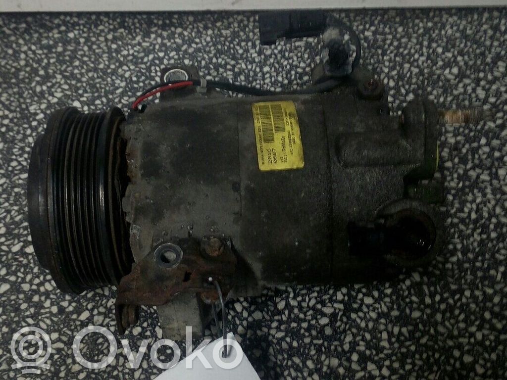 Ford Fiesta Compressore aria condizionata (A/C) (pompa) 