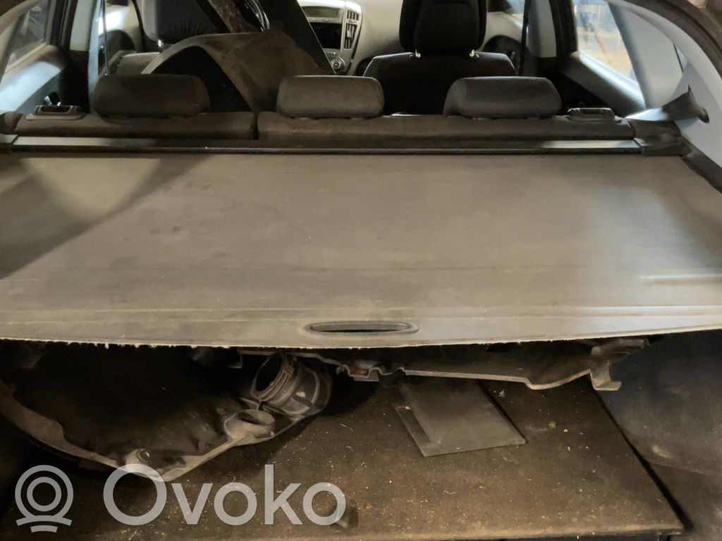 KIA Ceed Aizmugurējā palodze 