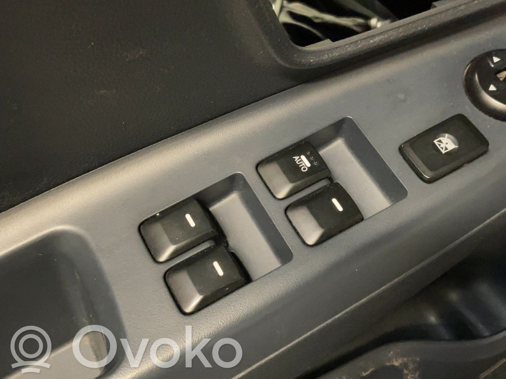 KIA Rio Electric window control switch 
