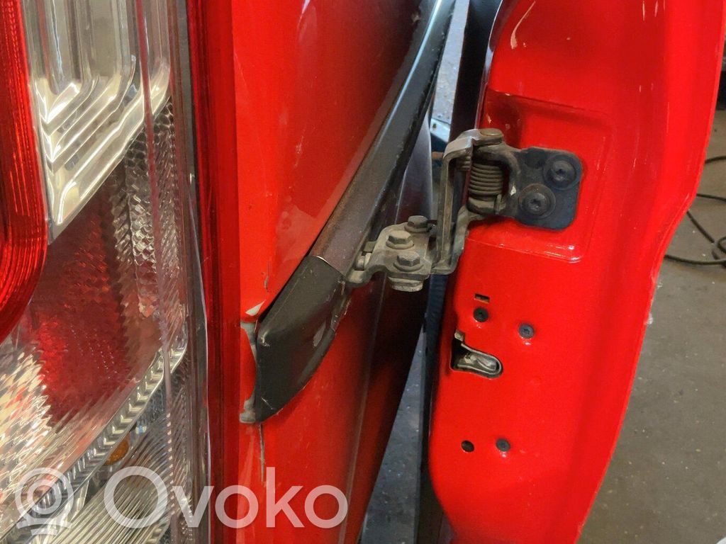 Ford Transit Custom Sliding door middle roller runner 