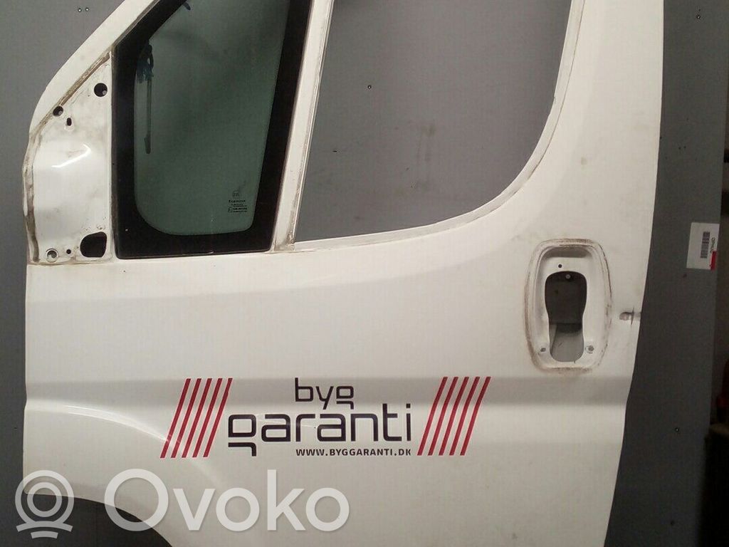 Fiat Ducato Priekinės durys (dvidurio) 