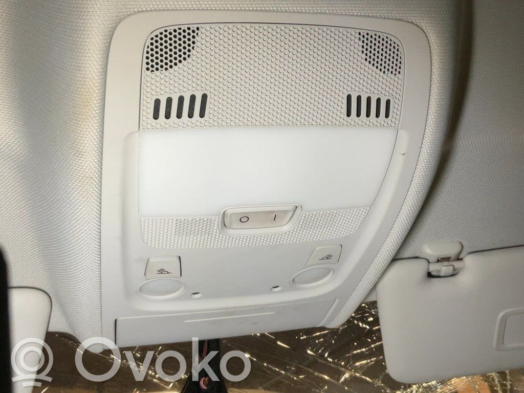 Audi A4 S4 B8 8K Luz del asiento delantero 