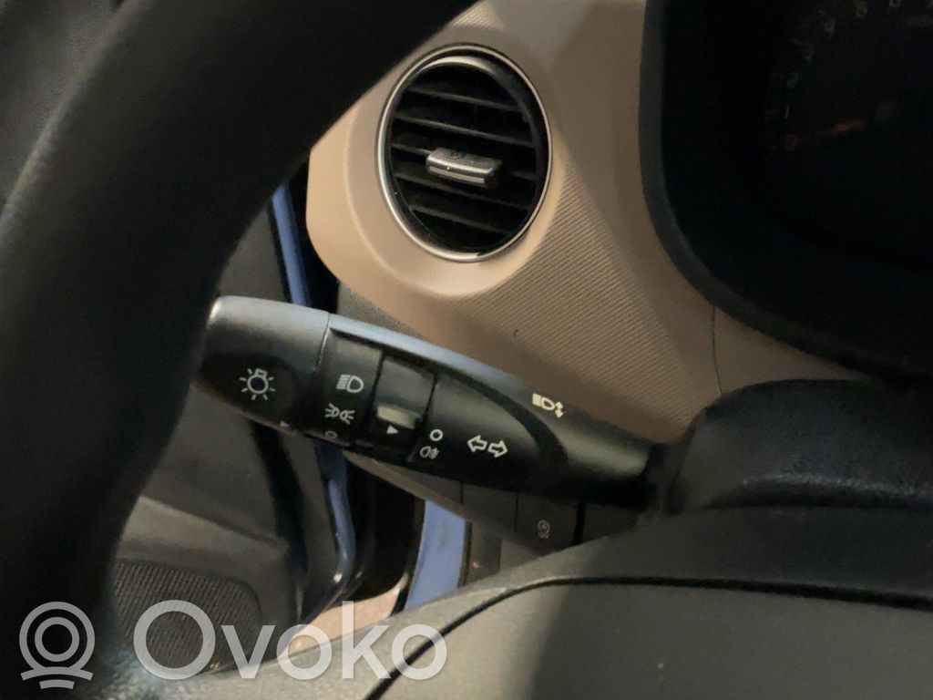 Hyundai i10 Interruptor de control multifunción 