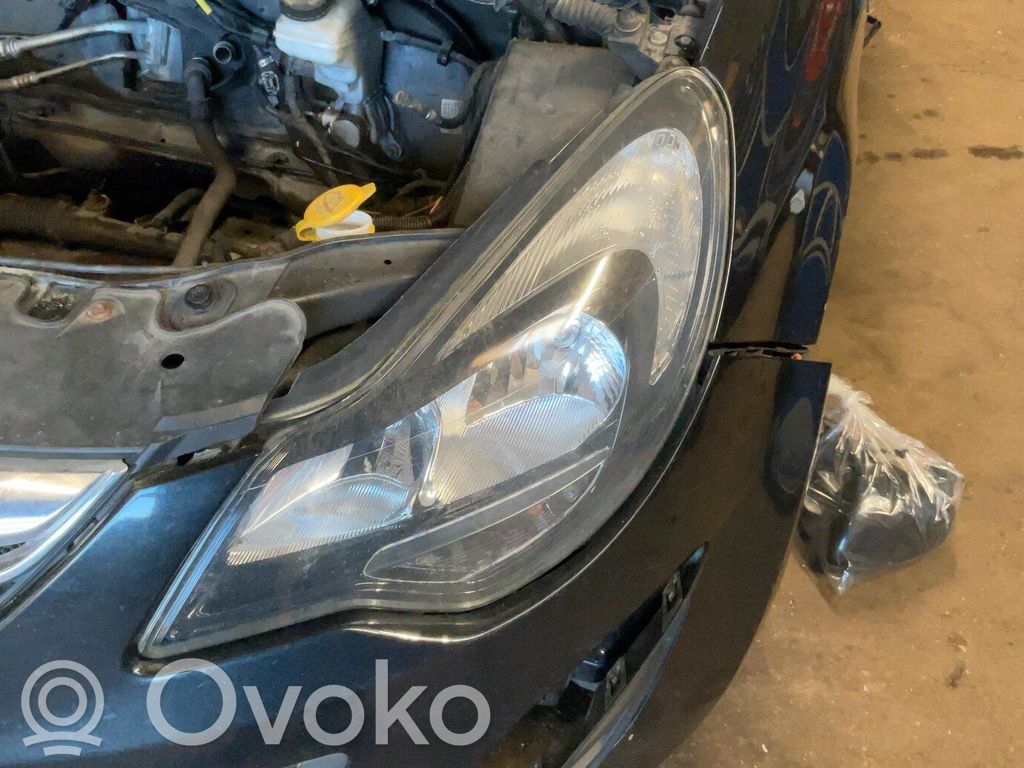 Opel Corsa D Priekinis žibintas 