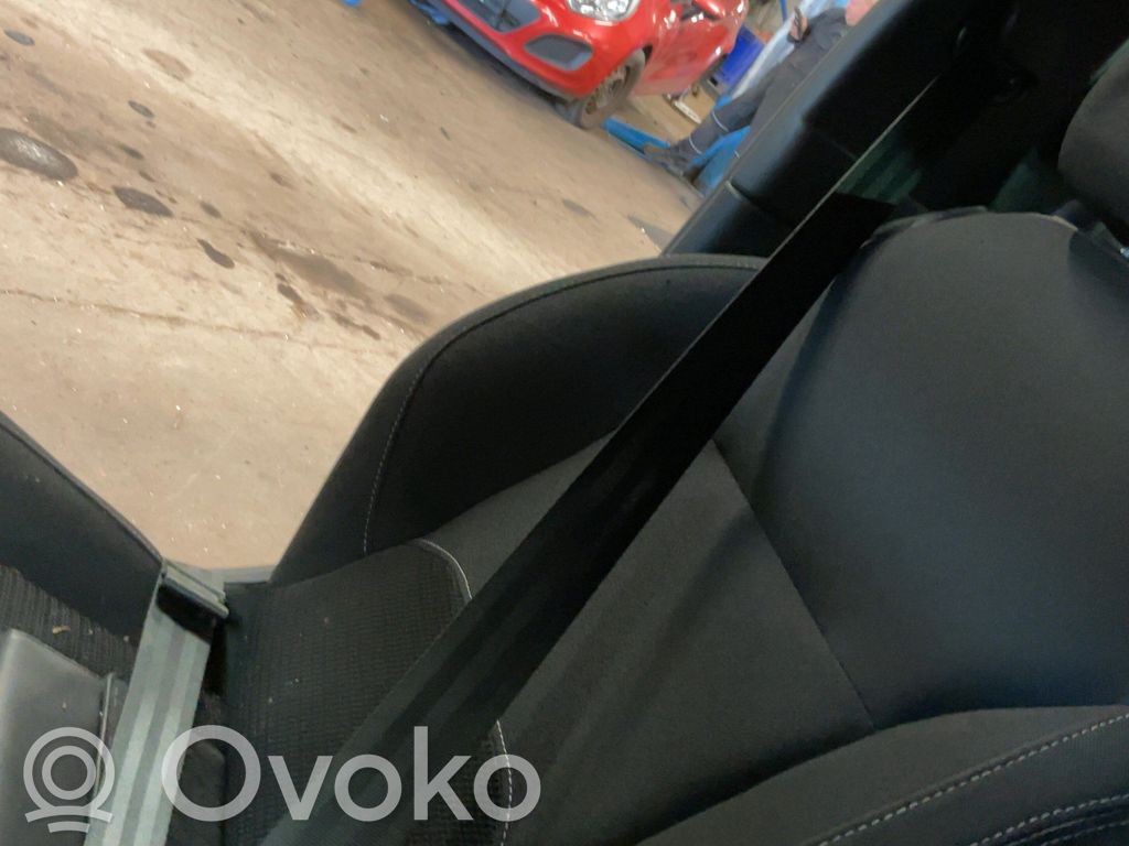 Citroen DS3 Cinturón delantero 