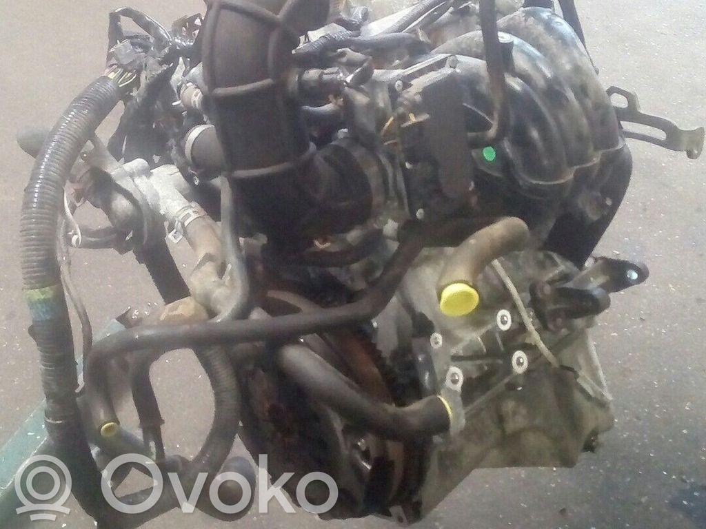 Suzuki Alto Двигатель 