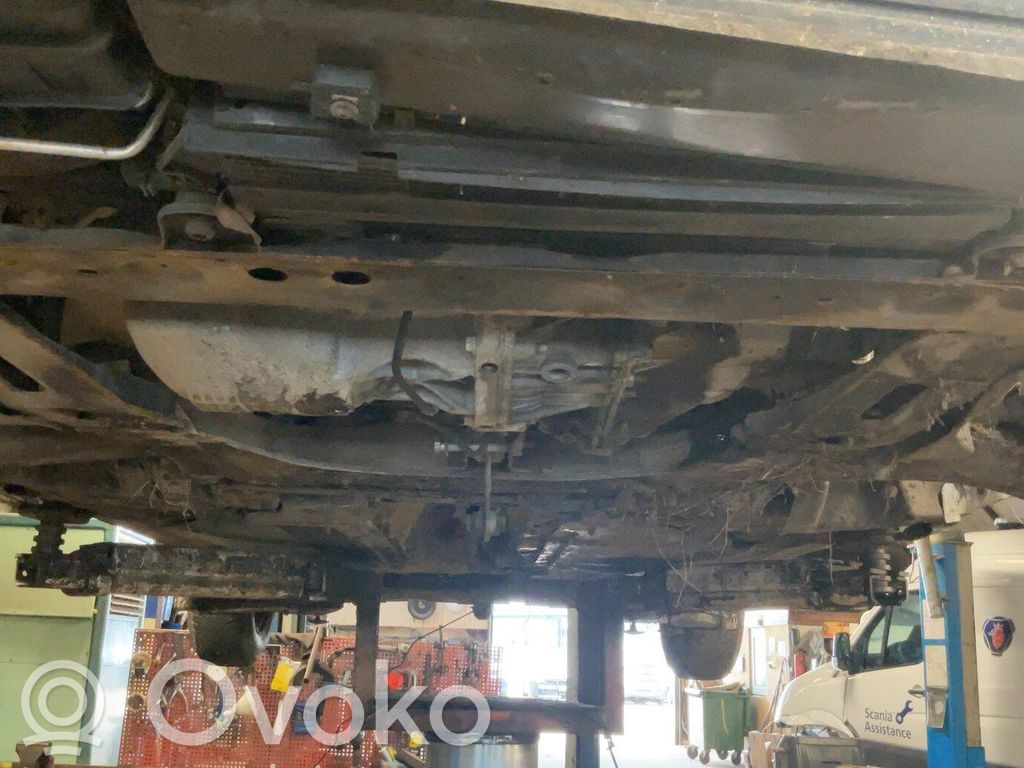 Renault Clio IV Bottom radiator support slam panel 
