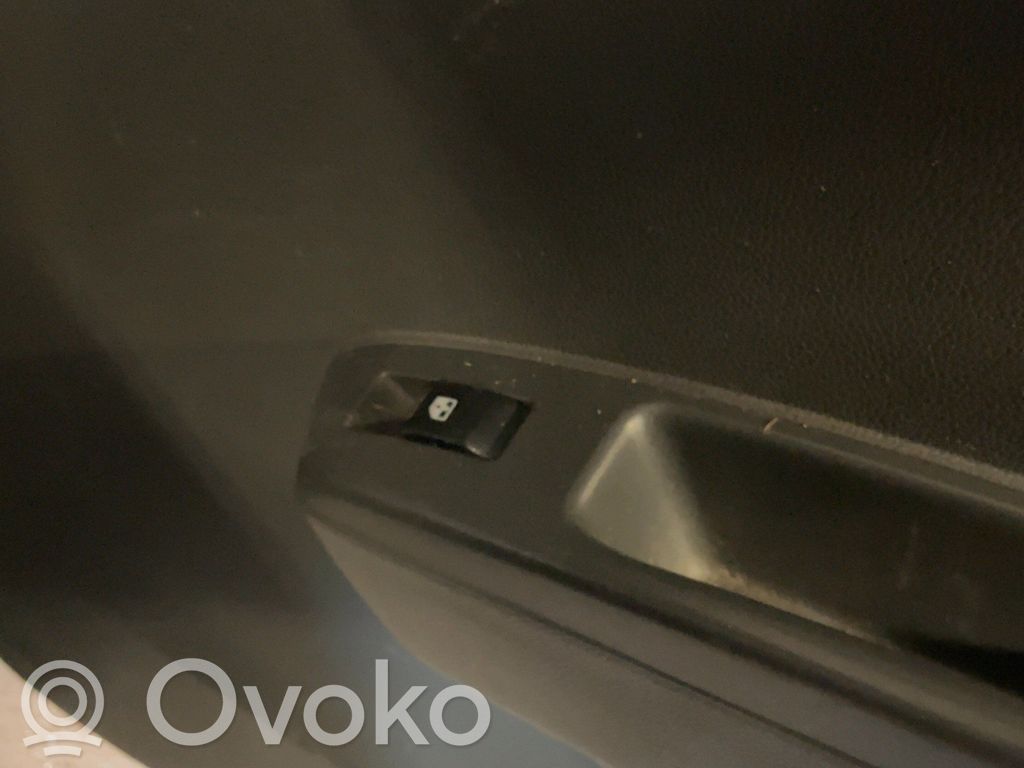 Chevrolet Spark Electric window control switch 