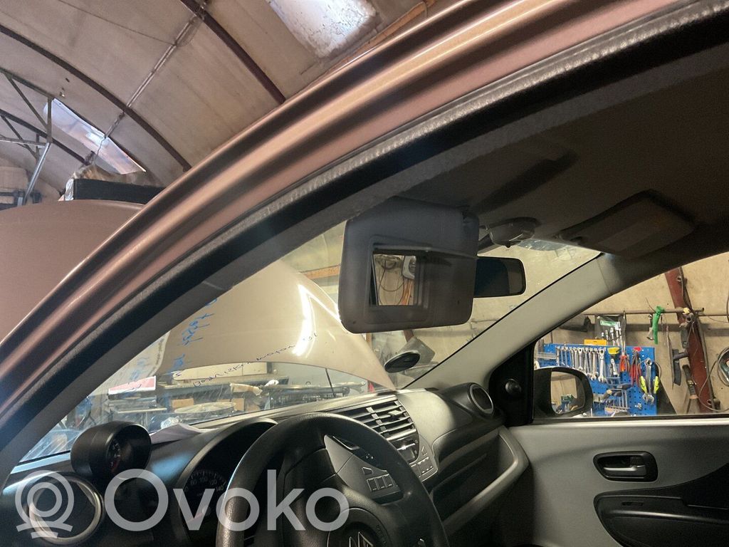Suzuki Alto Häikäisysuoja 