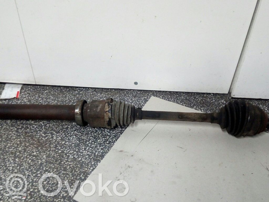 Ford Fiesta Półoś przednia 