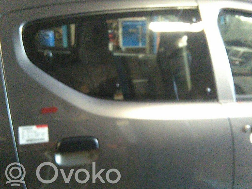 Suzuki Alto Puerta trasera 