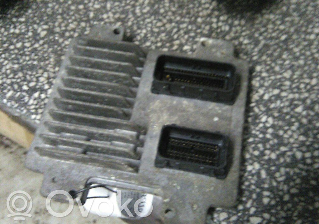 Unidad de control/módulo del motor   55577832,12636386,12679199