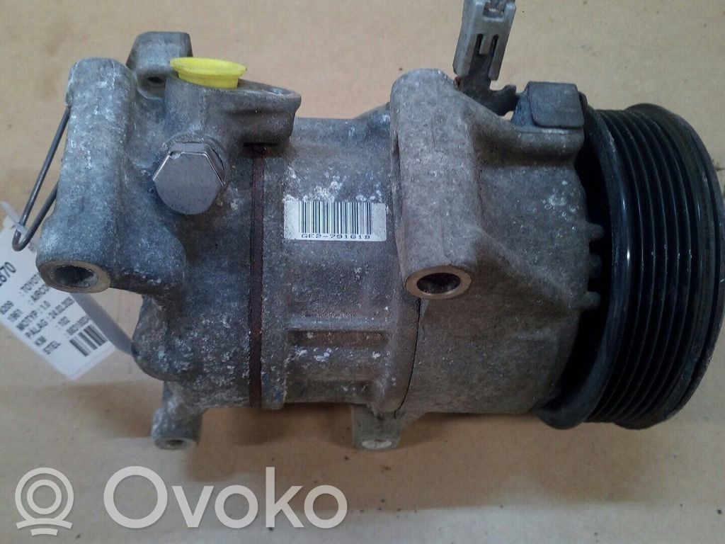 Kompresor / Sprężarka klimatyzacji A/C   883100D410,883100D410,510942