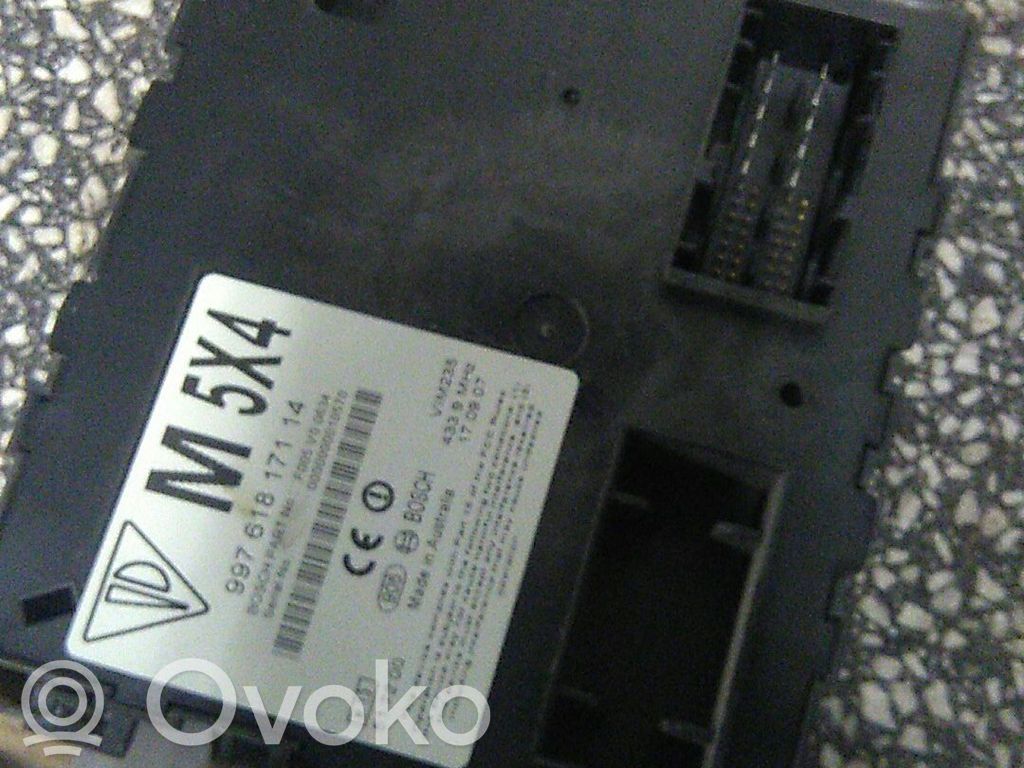 Inne komputery / moduły / sterowniki   99761817114