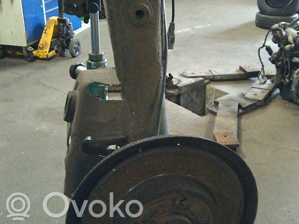 Citroen C4 I Eje trasero 