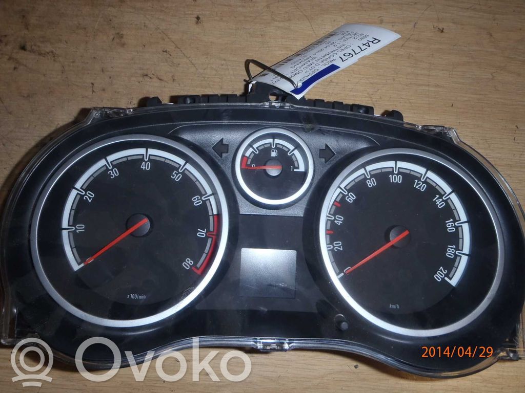 Opel Corsa D Speedometer (instrument cluster) 