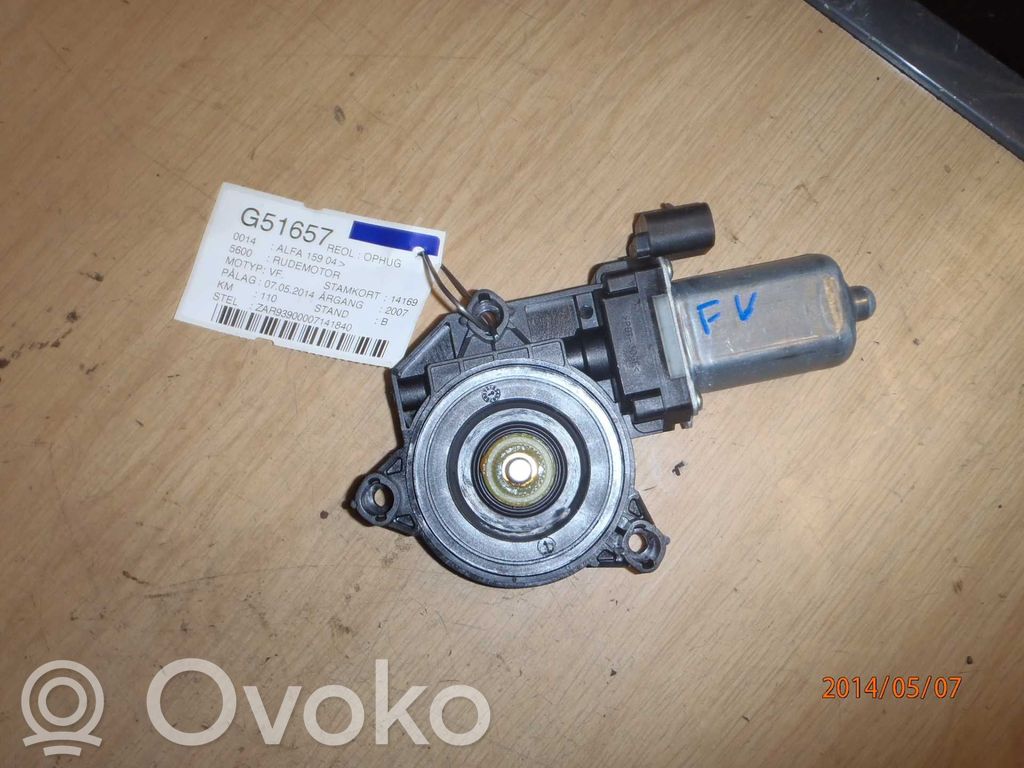 Alfa Romeo 159 Silnik regulatora szyby drzwi przednich 