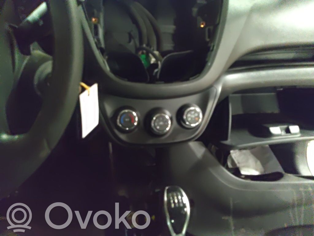 Opel Karl Climate control unit 