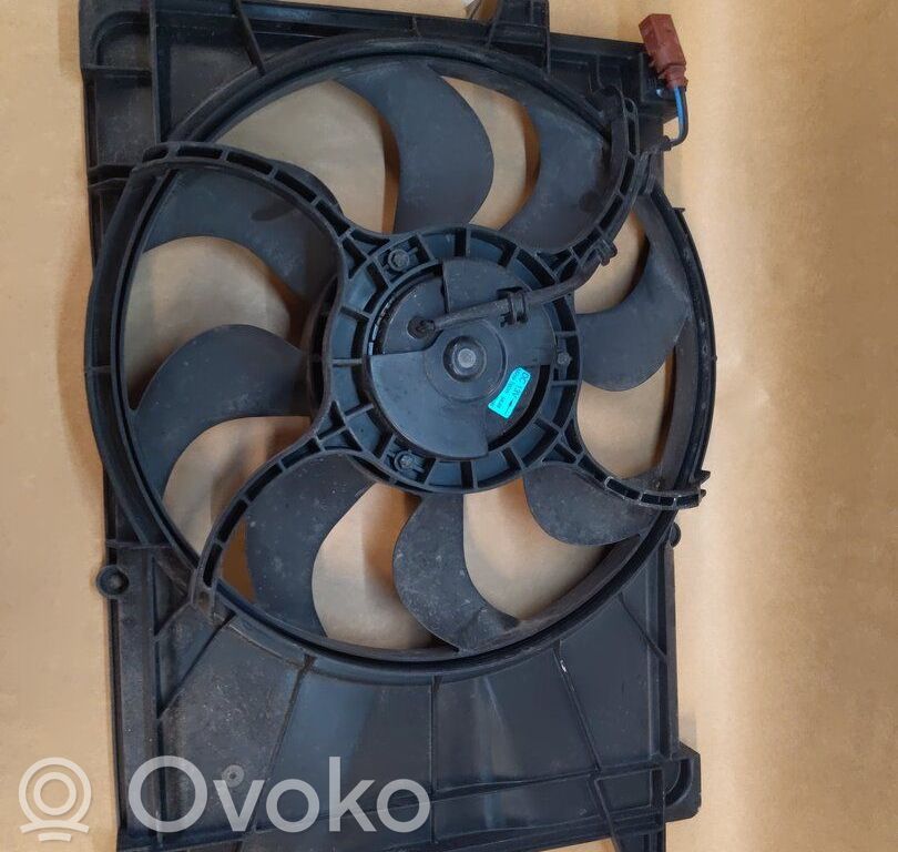Opel Karl Elektrisks radiatoru ventilators 