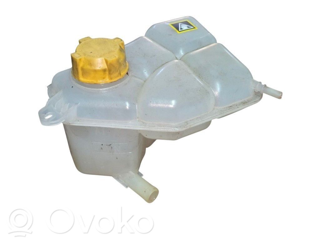 Aušinimo skysčio išsiplėtimo bakelis   C20115350A,C20115350A,FUJA