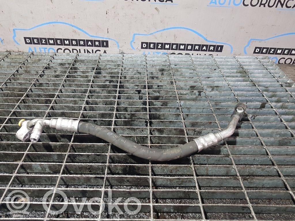 BMW X3 E83 Ilmastointilaitteen putki (A/C) 