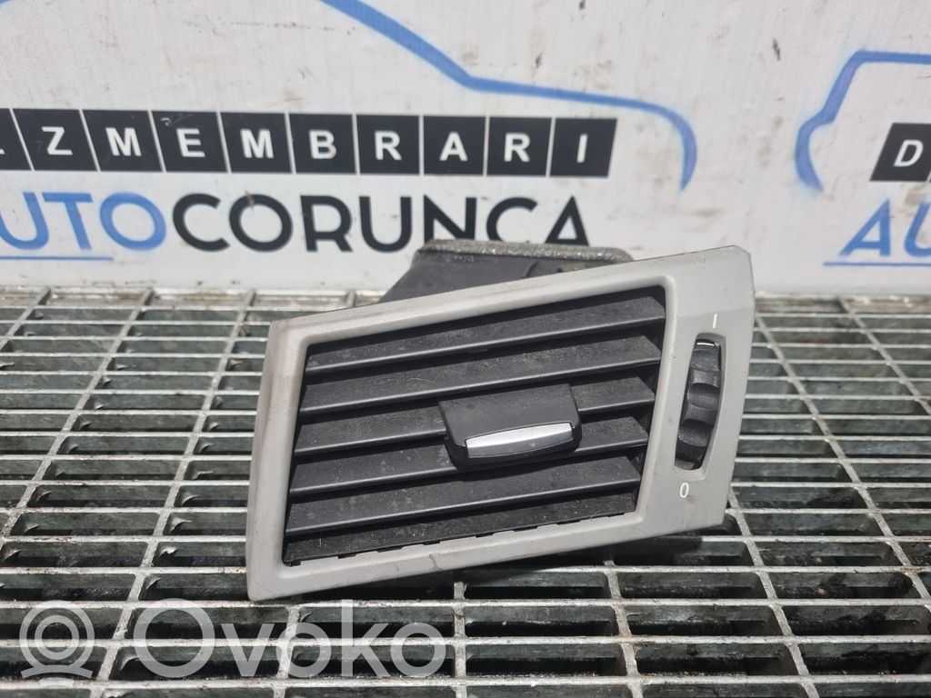 BMW X3 E83 Grilă ventilație 