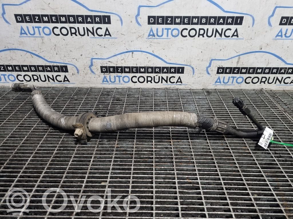 Ilmastointilaitteen putki (A/C)   64536902048