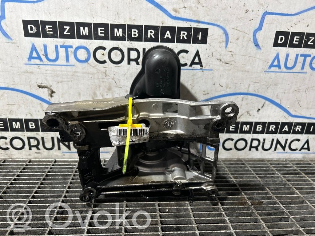 BMW X5 E70 Oil pump 