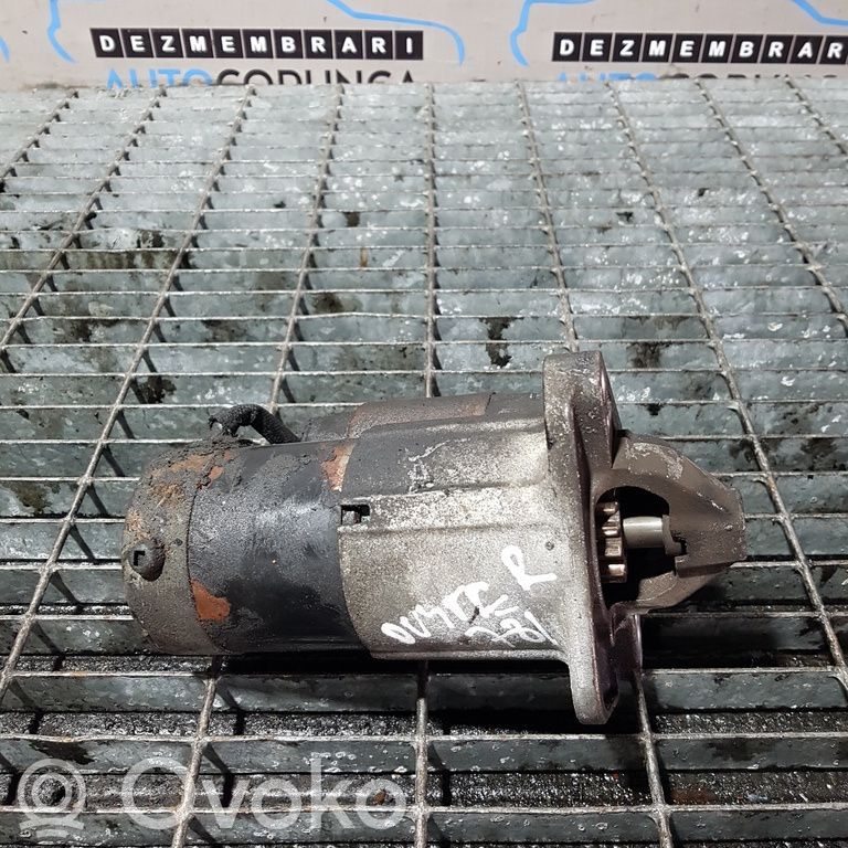 Motor de arranque   8200584675B,M000T87881
