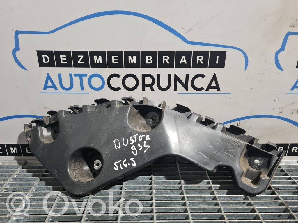 Rear bumper mounting bracket