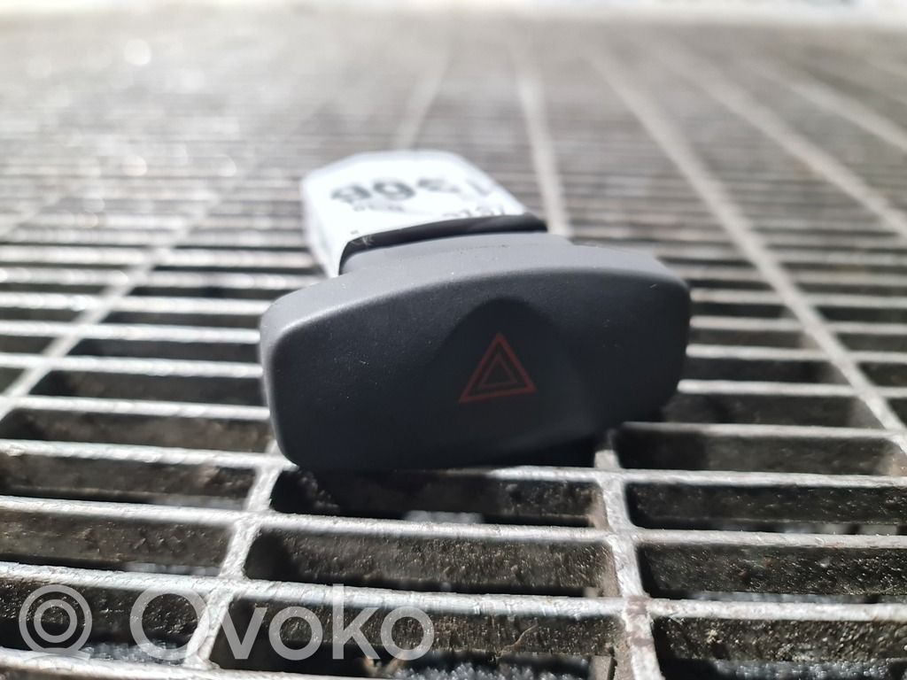 Multifunctional control switch/knob