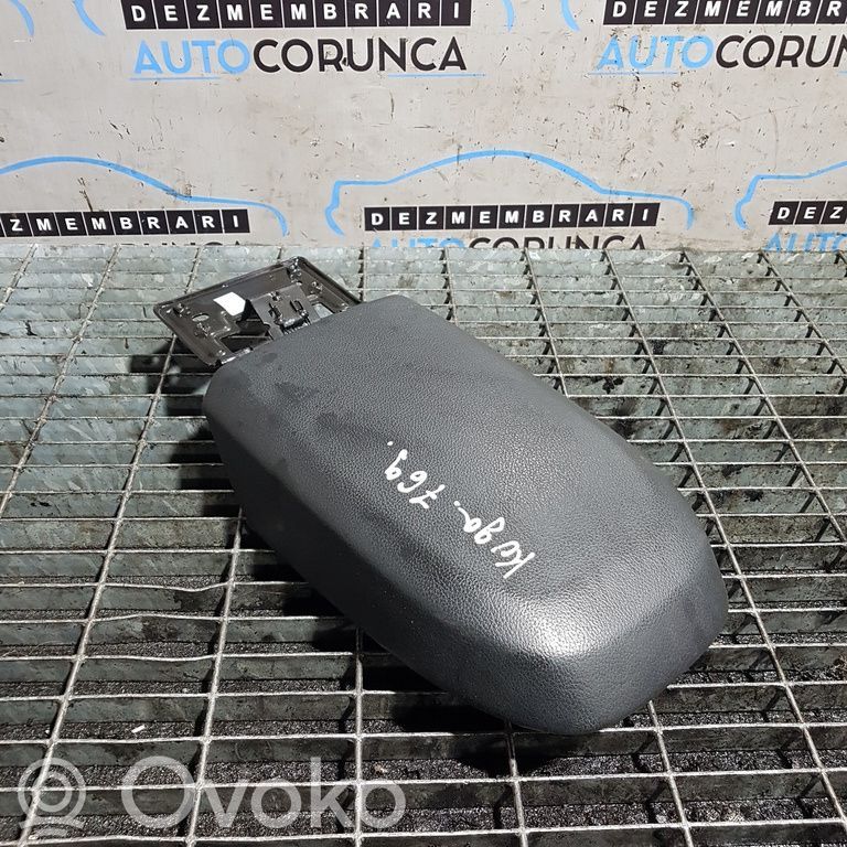 Armrest   1724355