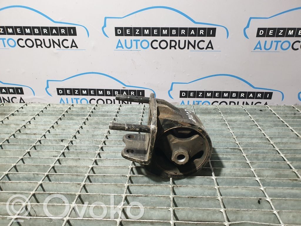 Hyundai Santa Fe Engine mounting bracket 