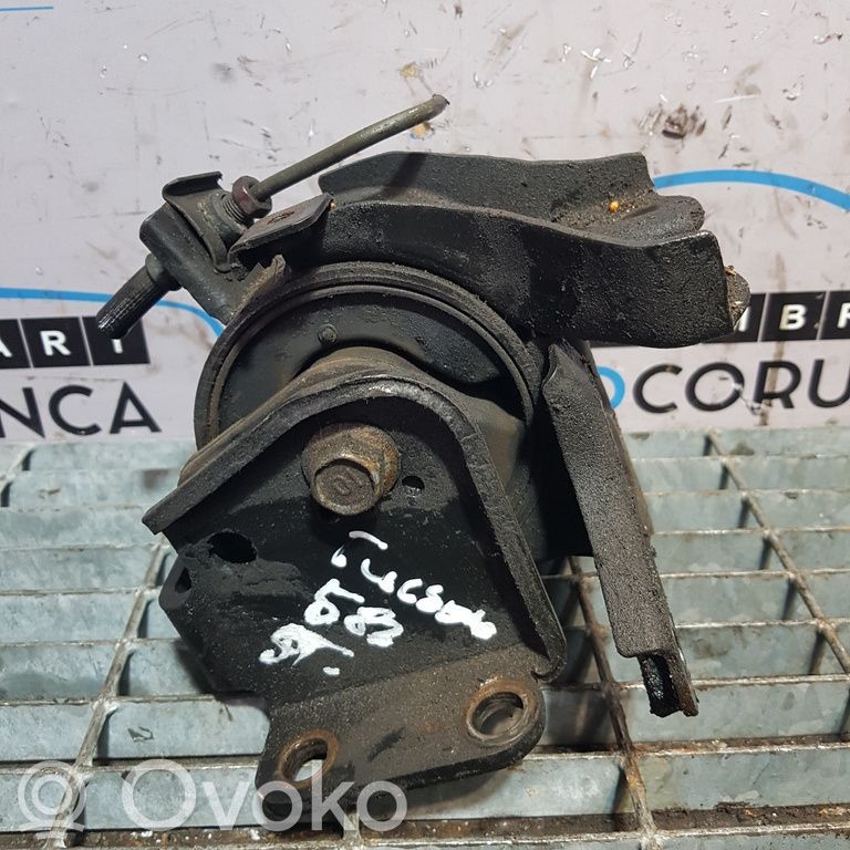 Hyundai Tucson JM Engine mounting bracket 