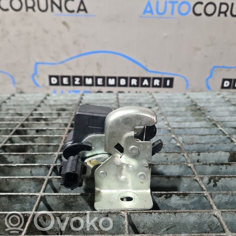 Jeep Grand Cherokee (WK) Aizmugurējā pārsega slēdzene 