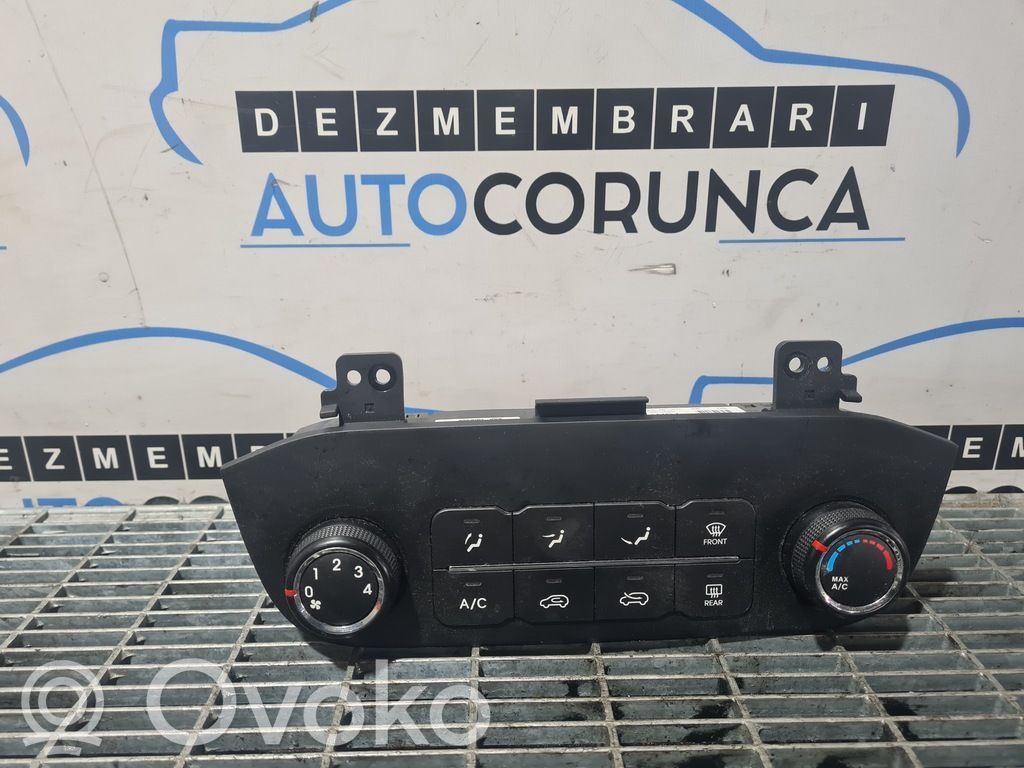 KIA Sportage Oro kondicionieriaus/ klimato/ pečiuko valdymo blokas (salone) 
