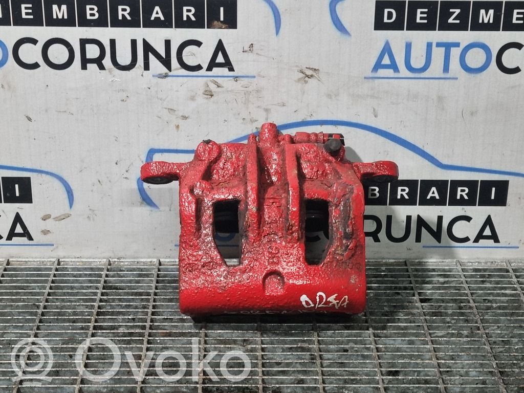 KIA Sorento Front brake caliper 