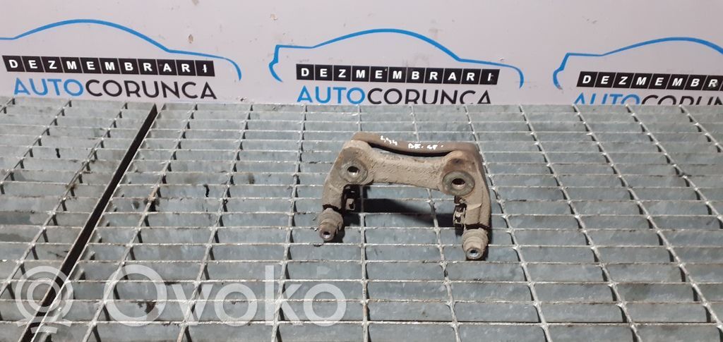 Land Rover Discovery 3 - LR3 Mocowanie / Zacisk hamulca tylnego 