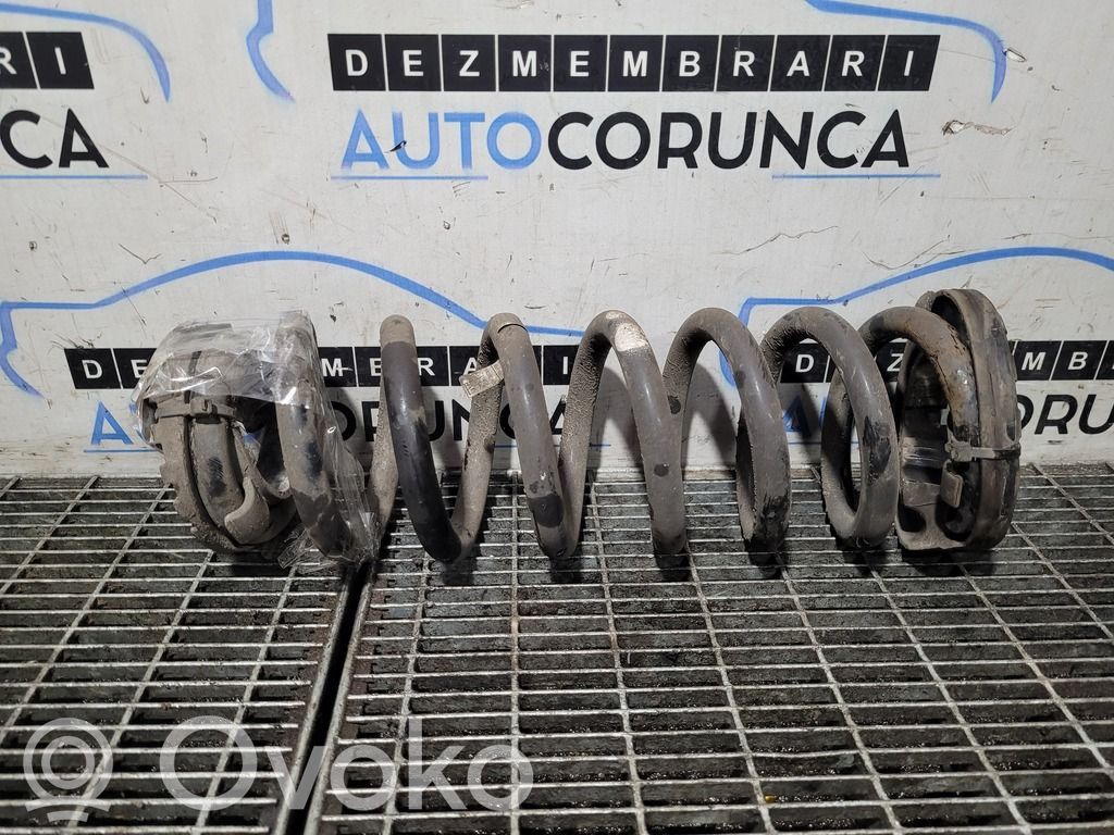 Land Rover Discovery Sport Sprężyna tylna 