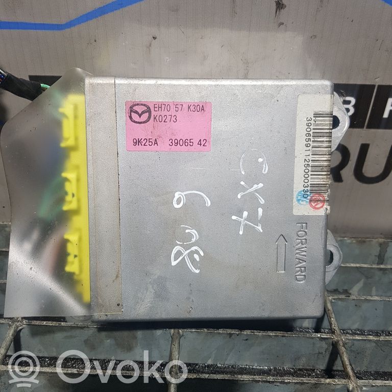 Autres unités de commande / modules   9K25A3906542