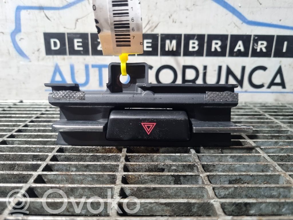 Mazda CX-3 Multifunctional control switch/knob 