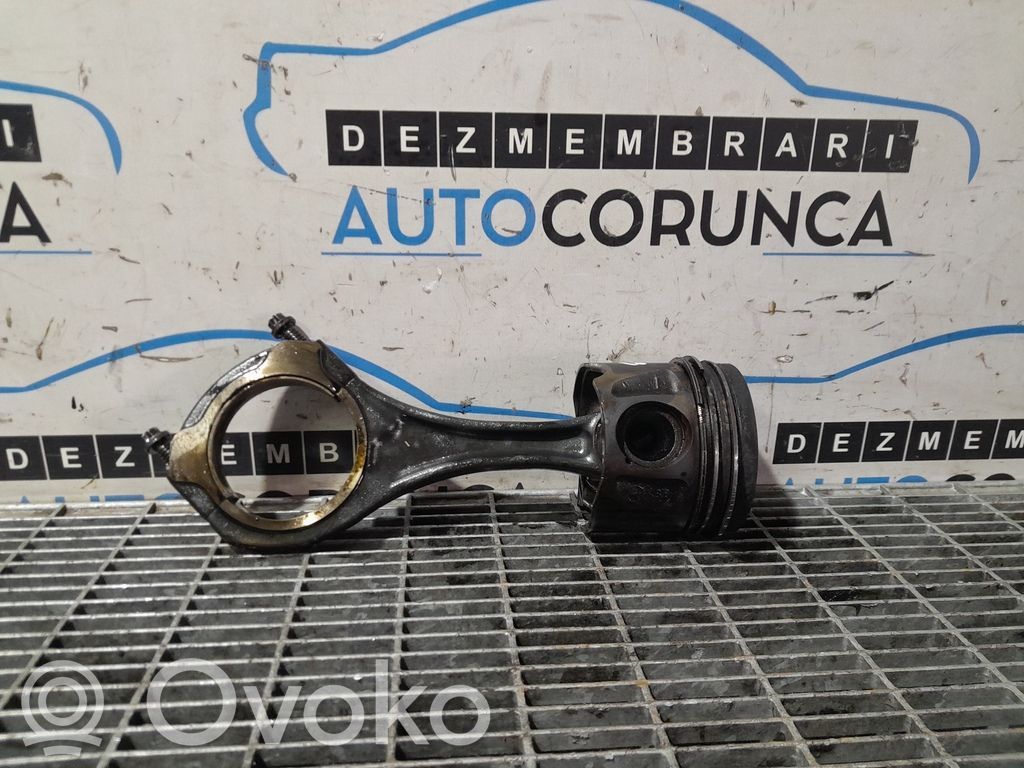 Mercedes-Benz ML W164 Piston with connecting rod 