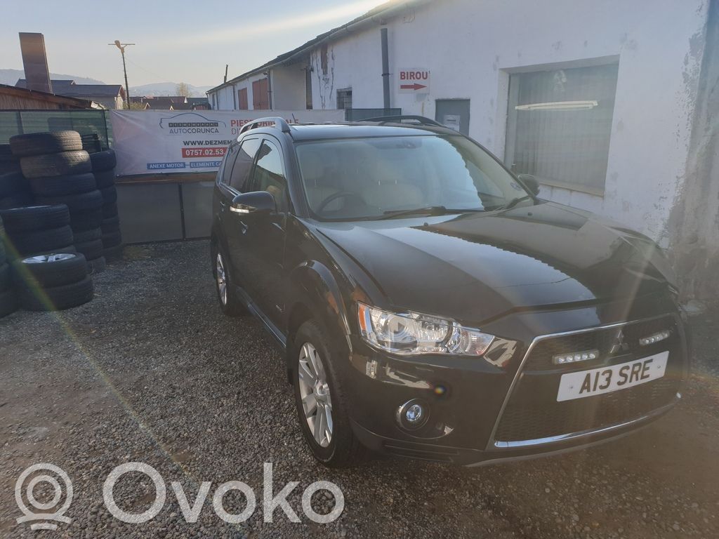 Mitsubishi Outlander Drzwi przednie 