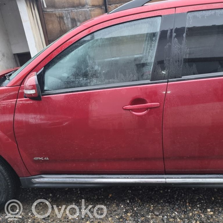 Mitsubishi Outlander Priekinės durys 