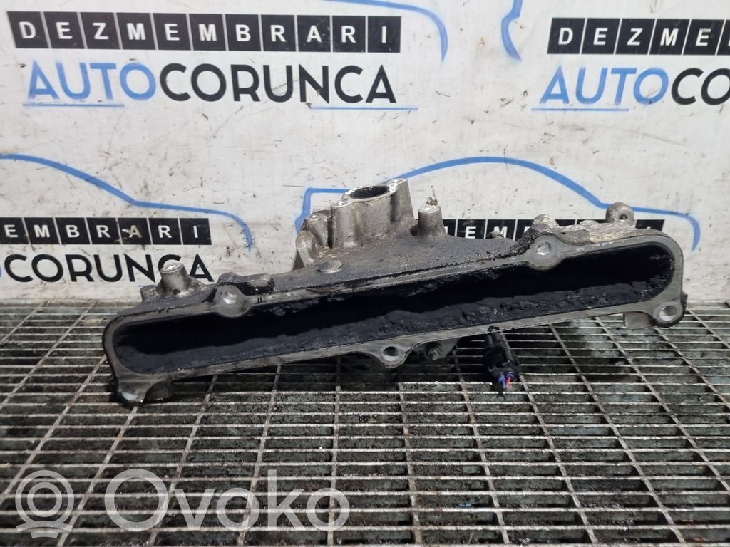 Mitsubishi Outlander Colector de admisión 