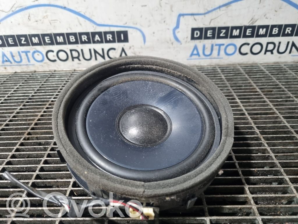 Front door speaker   DREAPTAFATA