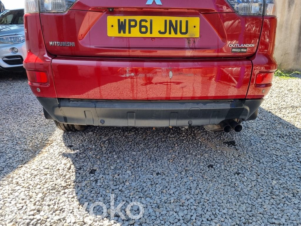 Mitsubishi Outlander Parachoques 