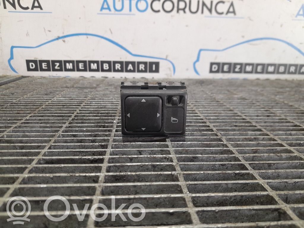 Nissan Pathfinder R51 Interruptor del espejo lateral 